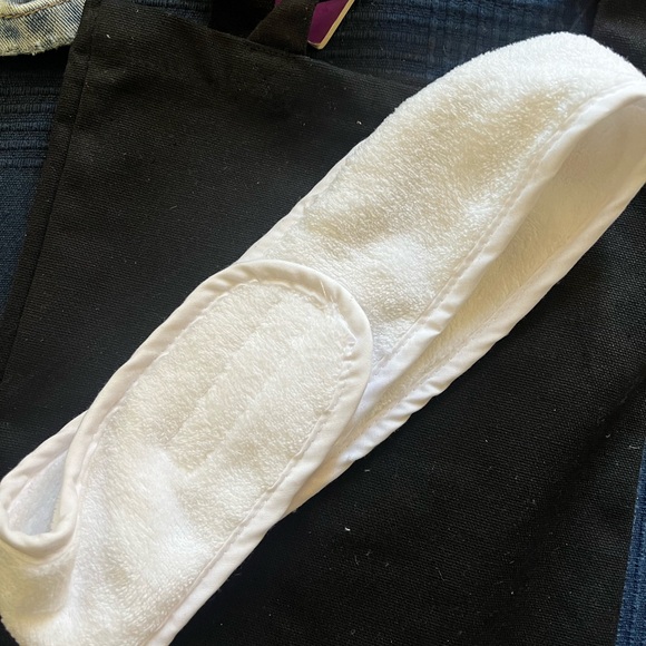 Skinceuticals headband - Picture 2 of 2